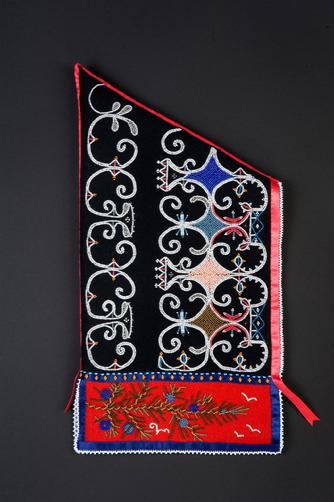Mi'kmaq style peaked cap