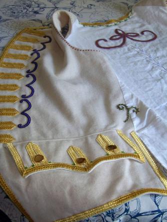 Wabanaki double curve beadwork
